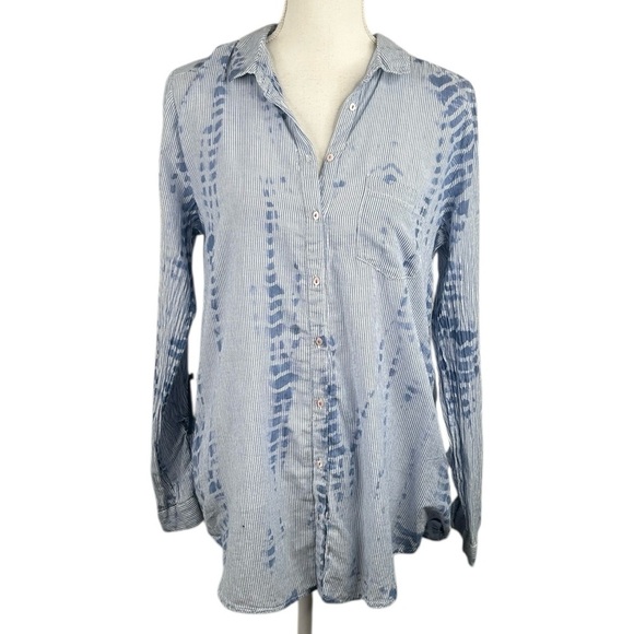Heihei Tops - Heihei Blue & White Stripe Blotch Print Button Up Long Sleeve Top Size Medium